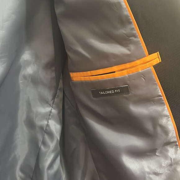 New! Haggar Clothing Men’s Tailored Fit dress coat - Picture 5 of 6